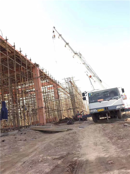 抚顺县吊车作业的安全注意事项有哪些？